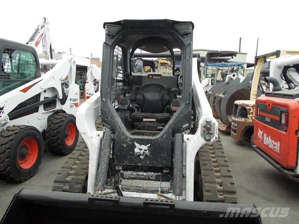 Bobcat T76 Skid steer loaders