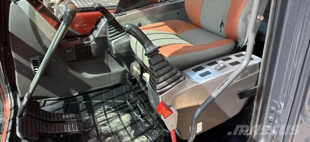 Doosan DX340 Crawler excavators