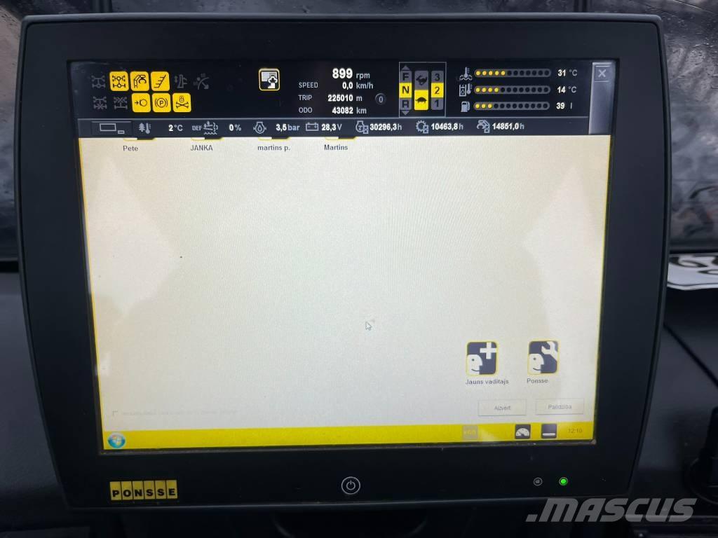 Ponsse Buffalo 8W Forwarders