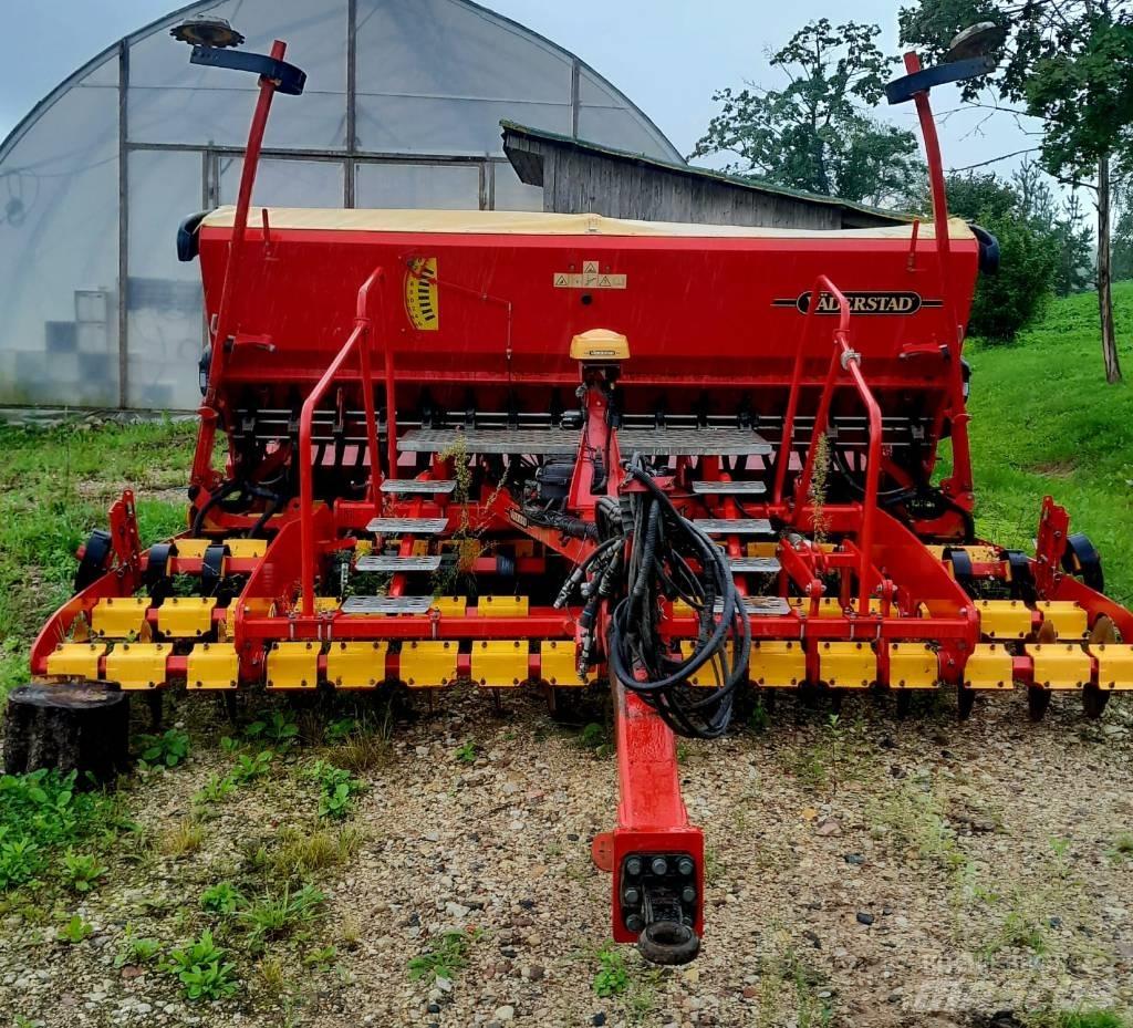 Väderstad Rapid400C Drills