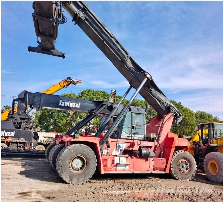 Fantuzzi CS 45 KM Reachstackers