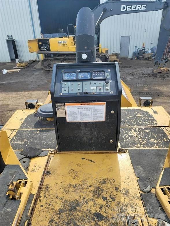 CAT AP-655C Asphalt pavers