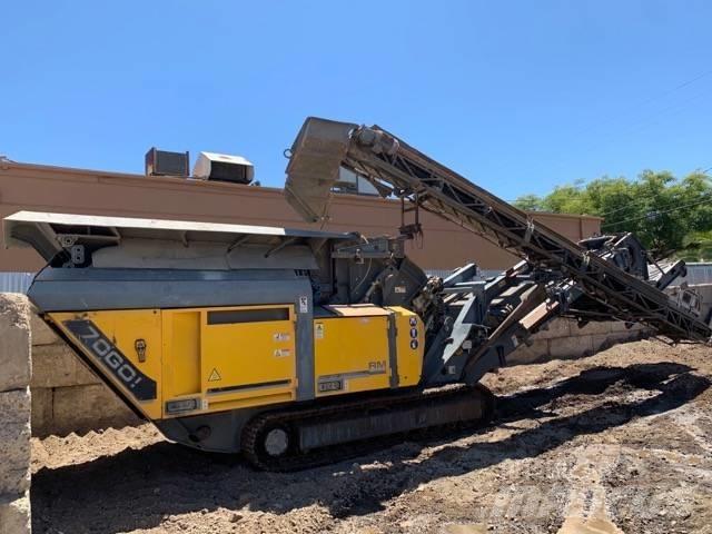 Rubble Master RM70GO Crushers
