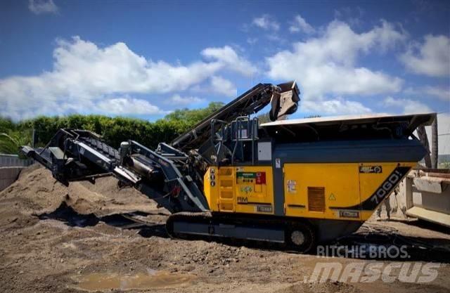 Rubble Master RM70GO Crushers