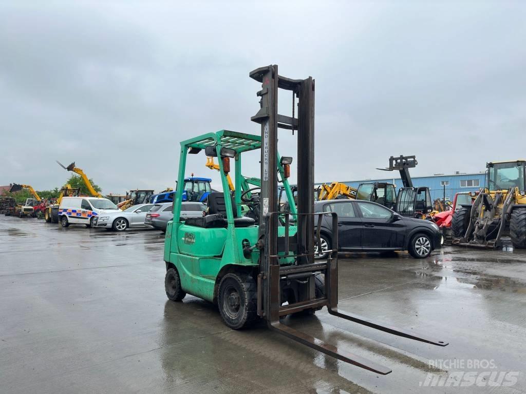Mitsubishi FD15 Diesel trucks