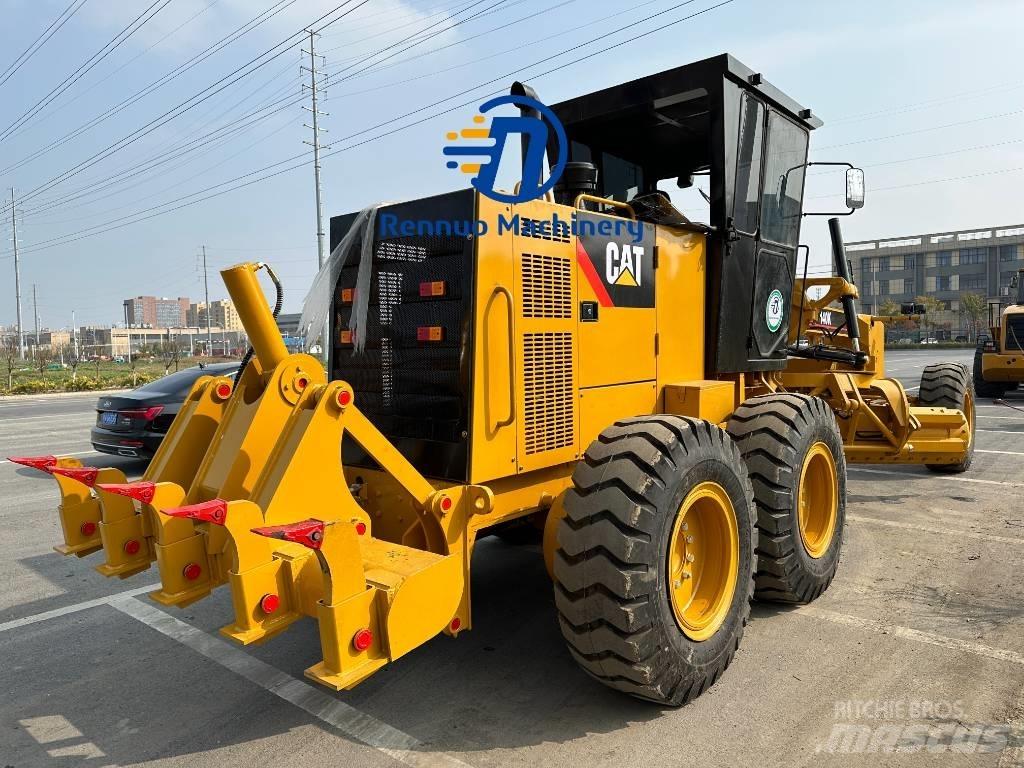 CAT 140K Graders
