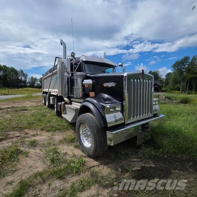 Kenworth W 900 Tipper trucks