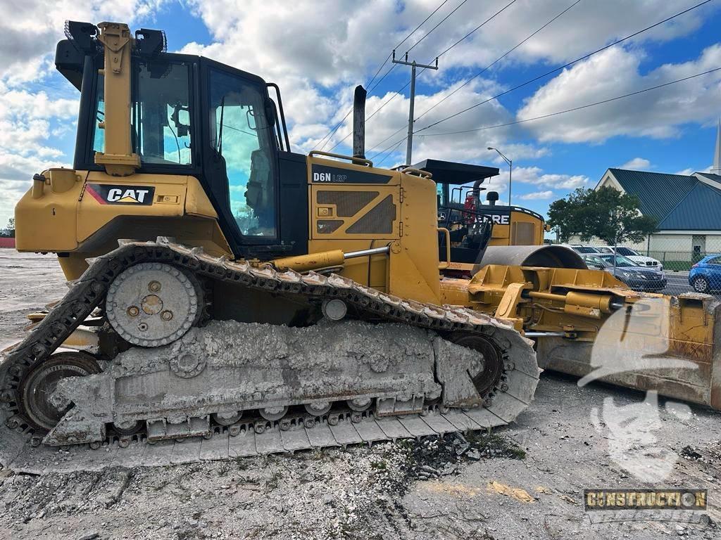 CAT D 6 N Crawler dozers