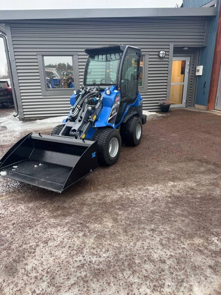 Multione 5.3K Compact tractors