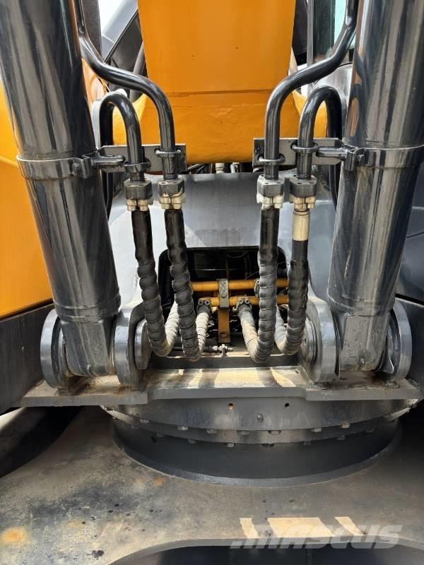 Hyundai 220LC-9S Crawler excavators