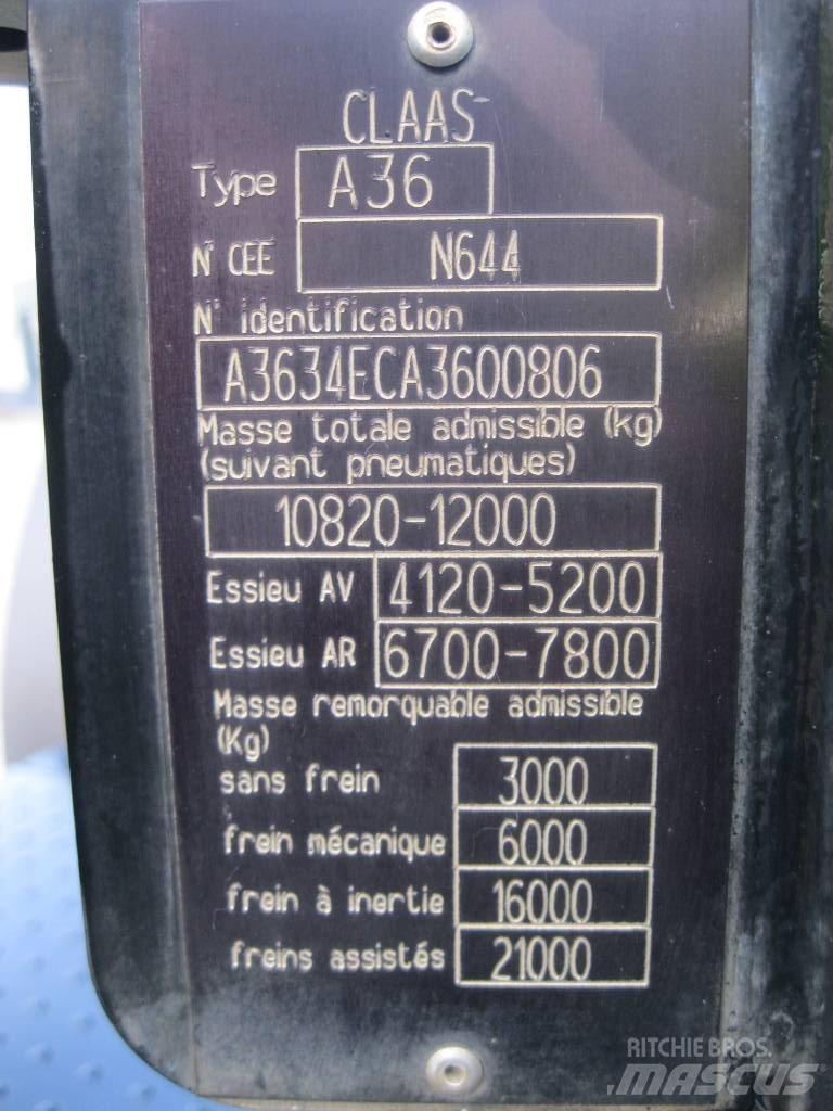 CLAAS Arion 650 CIS Tractors