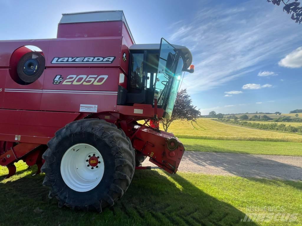 Laverda L 2050 Combine harvesters