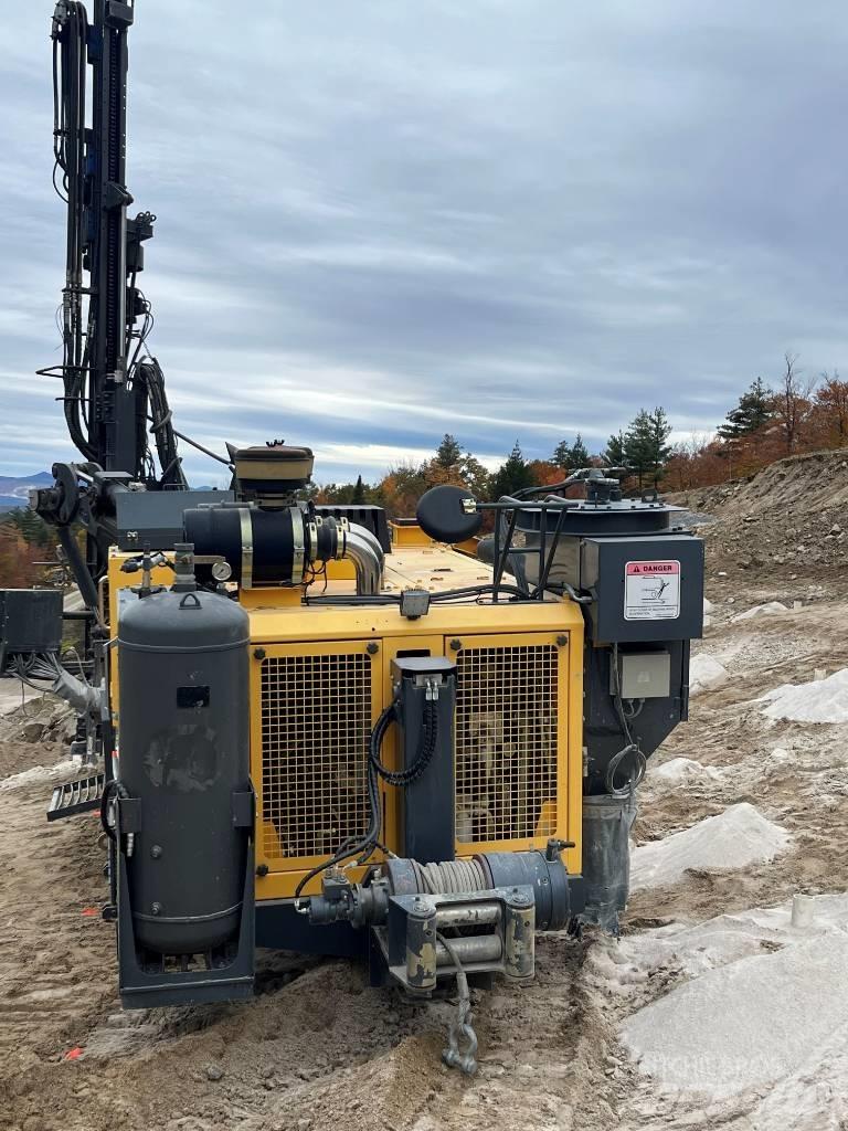 Soosan JD800ENC Surface drill rigs