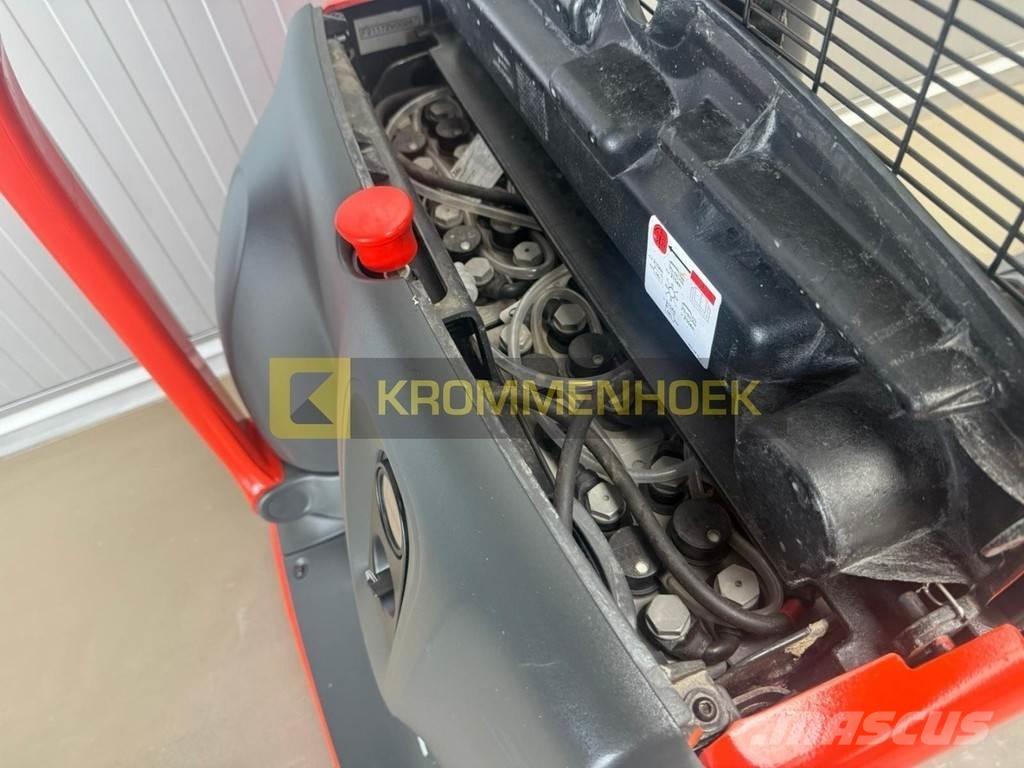 Linde L 10 Pedestrian stacker