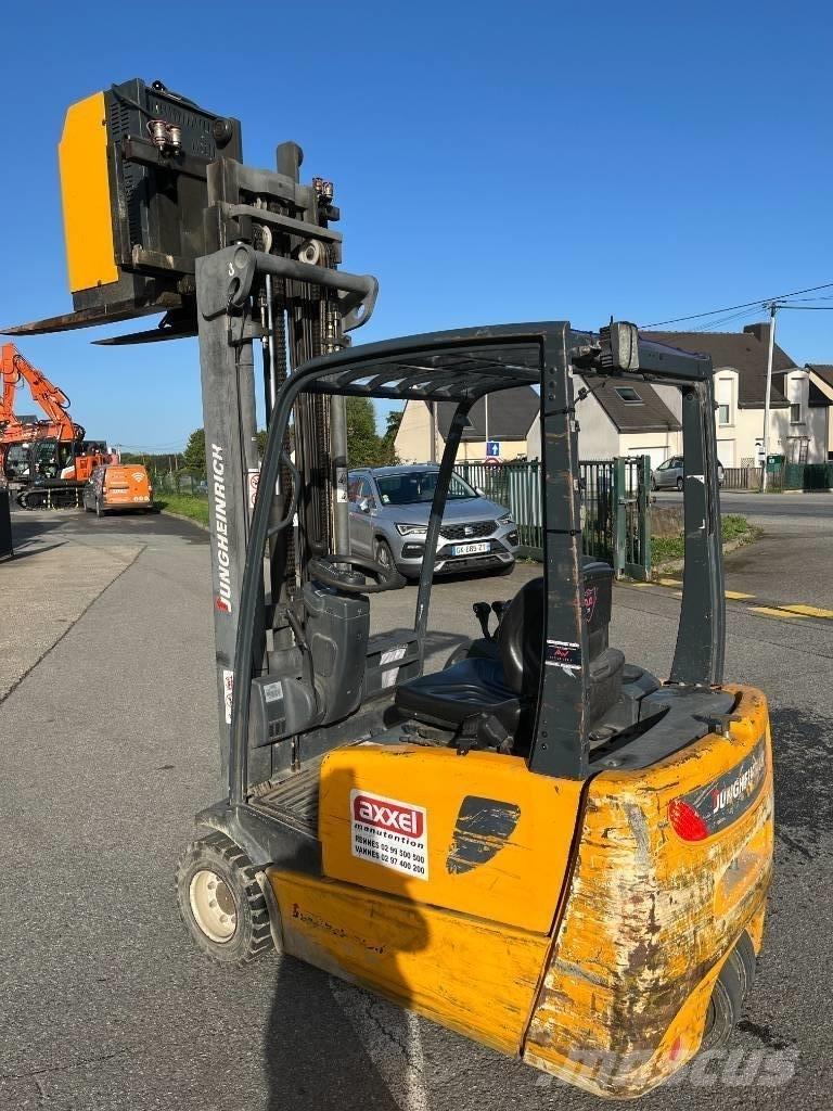 Jungheinrich EFG218 Electric forklift trucks