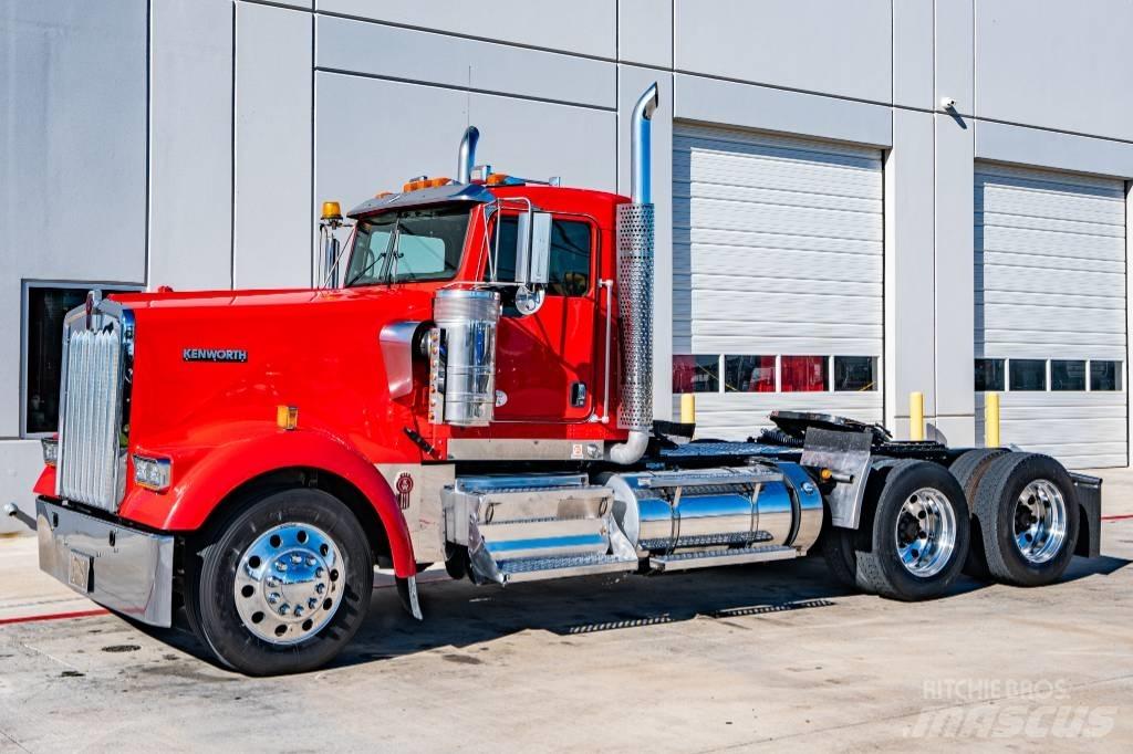 Kenworth W 900 Tractor Units