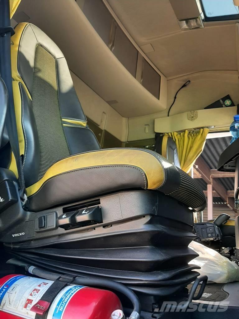 Volvo FH 16 Timber trucks