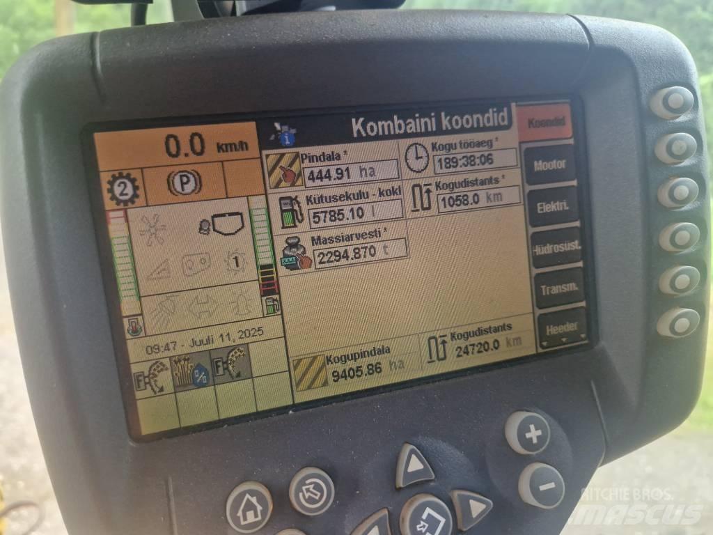 New Holland CX 8070 Combine harvesters