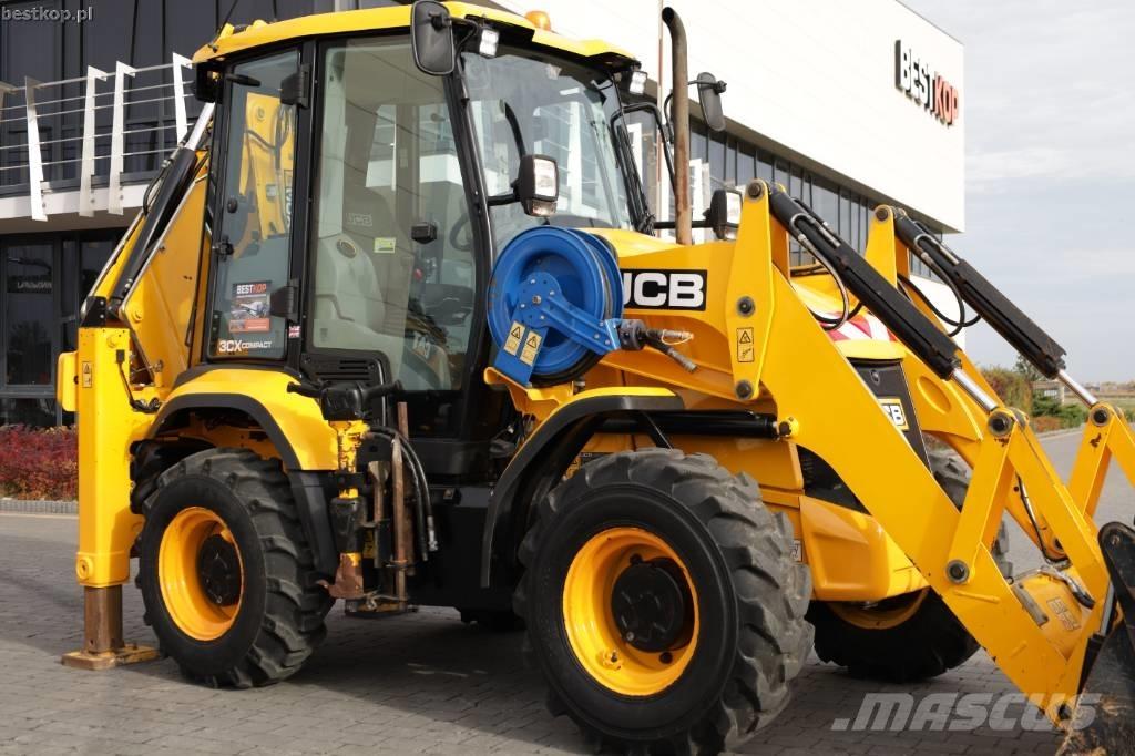 JCB 3CX Compact Backhoe loaders