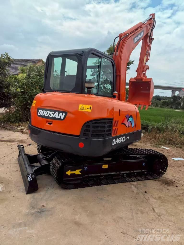 Doosan DH 60 Mini excavators < 7t (Mini diggers)