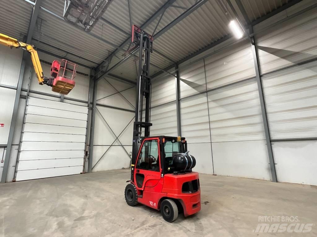 Hyster H 3.0 FT LPG trucks