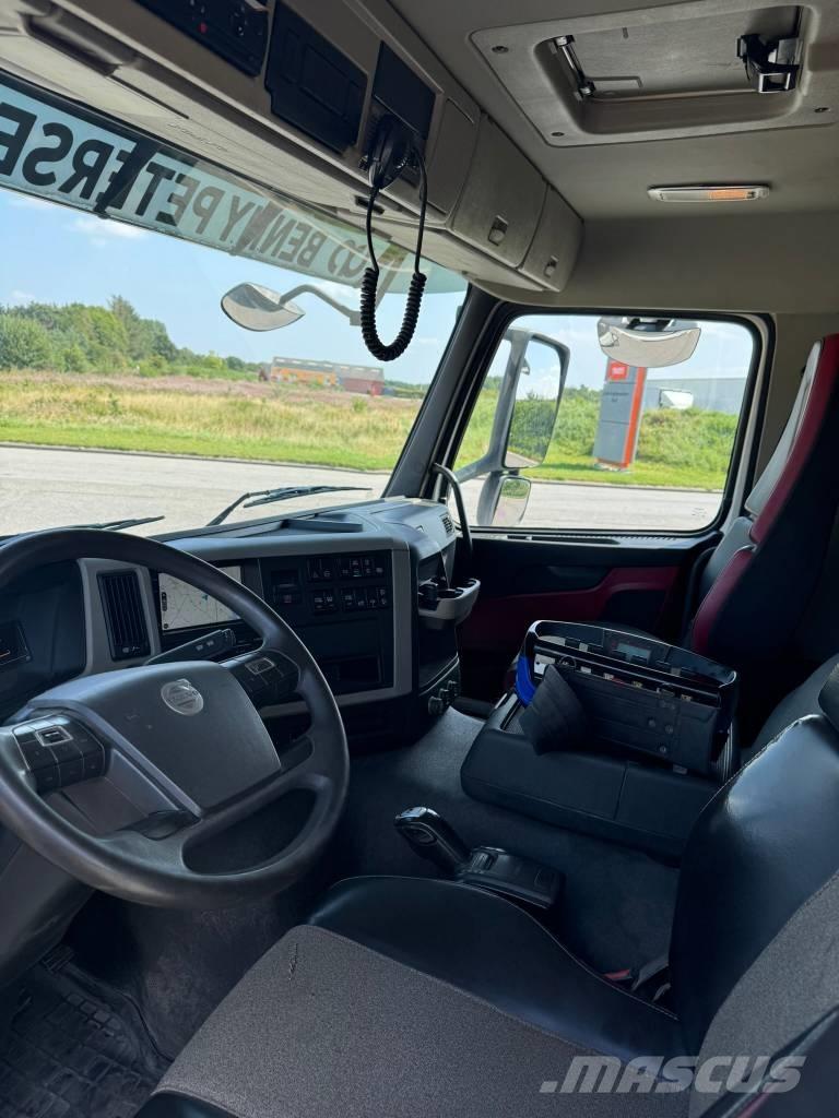 Volvo FM 500 Cable lift demountable trucks