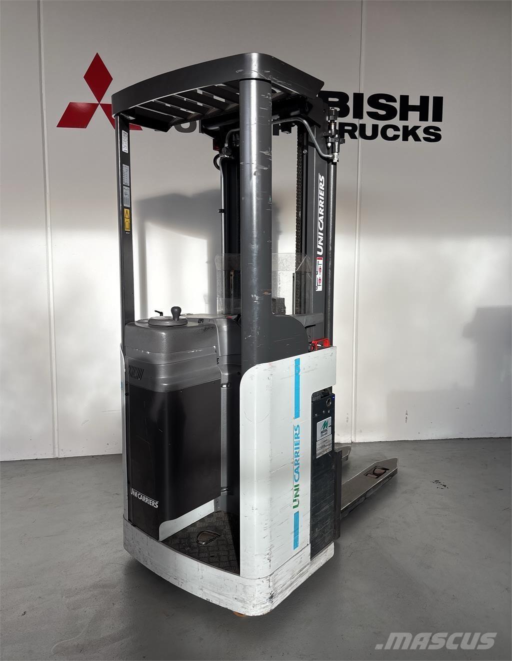 Atlet A160 Self propelled stackers