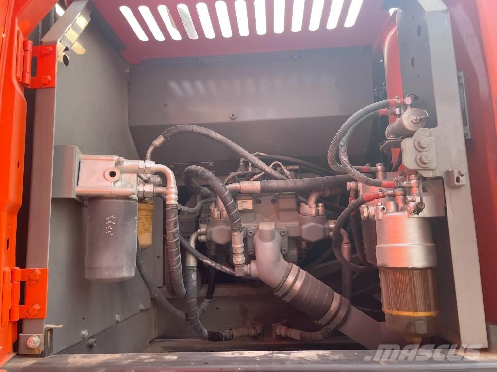 Hitachi ZX 240 Crawler excavators