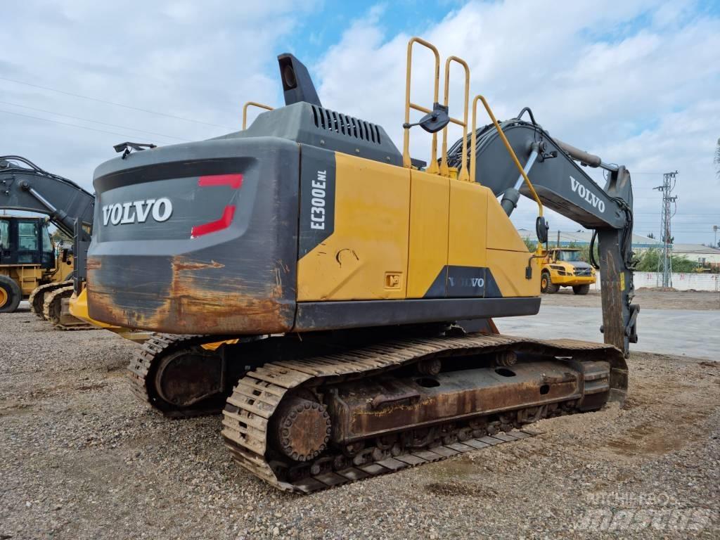 Volvo EC 300 E Crawler excavators