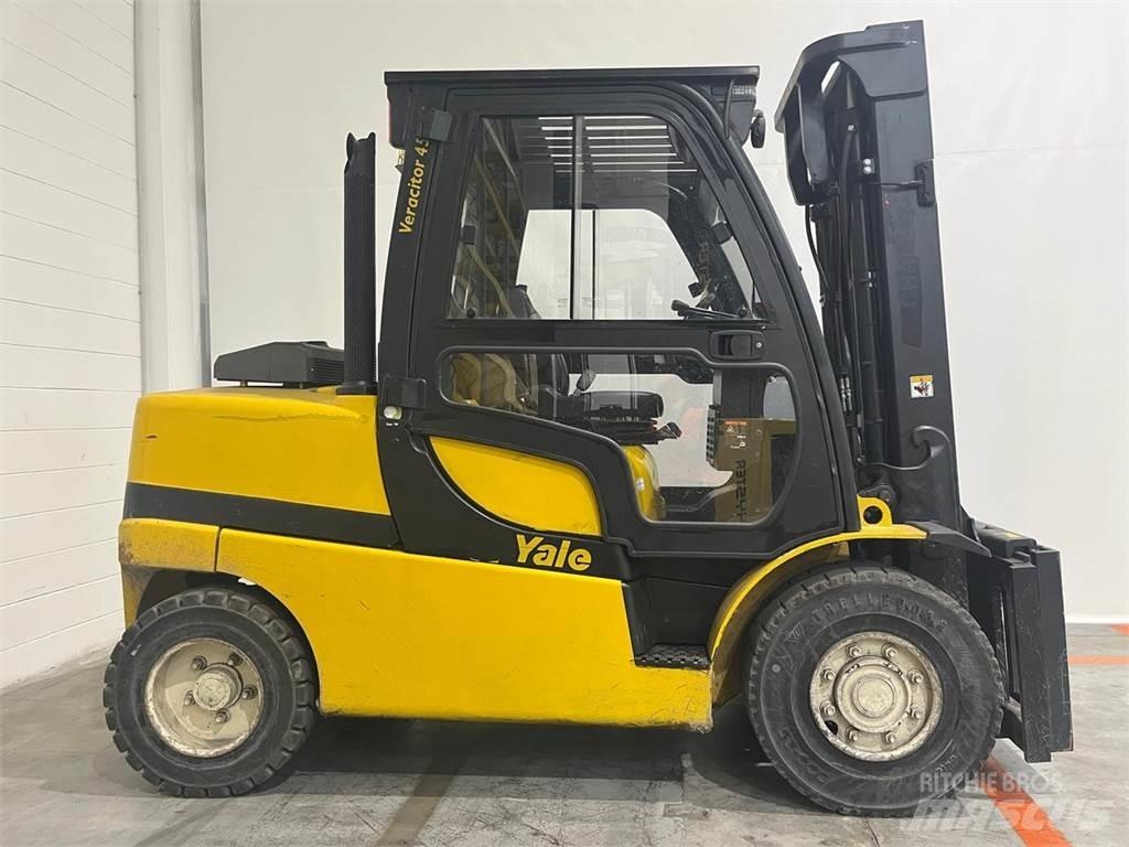 Yale GDP45VX6 Diesel trucks