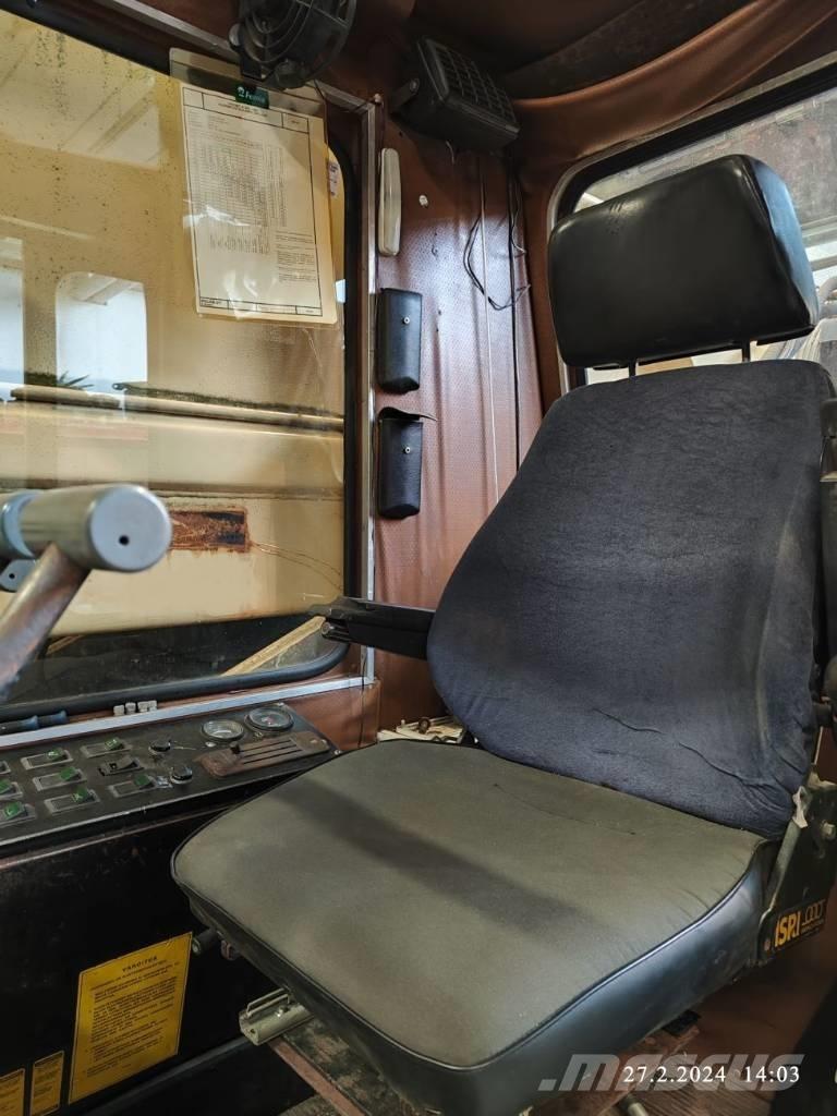 Lokomo A 353 NR All terrain cranes