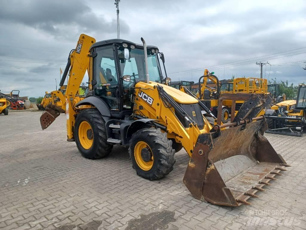 JCB 3 CX Backhoe loaders