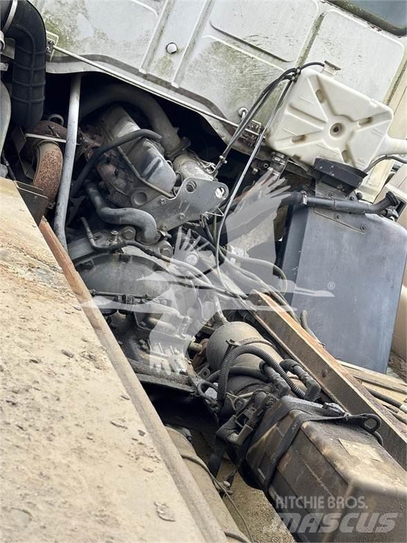 Ford C8000 Construction - Others