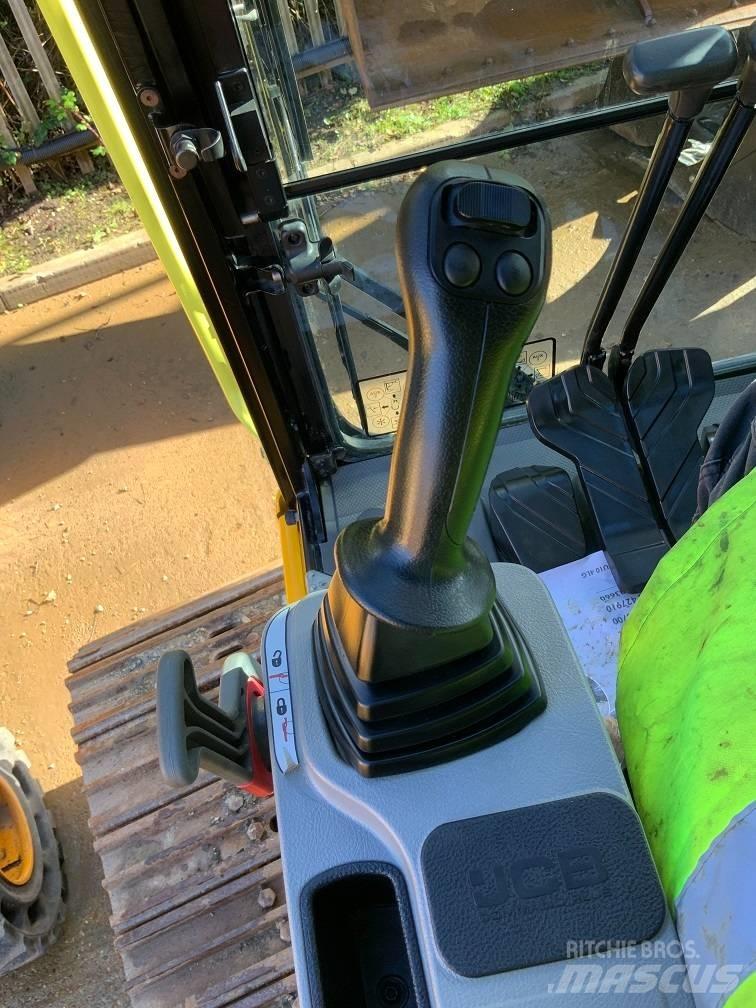 JCB 245XR LC Crawler excavators