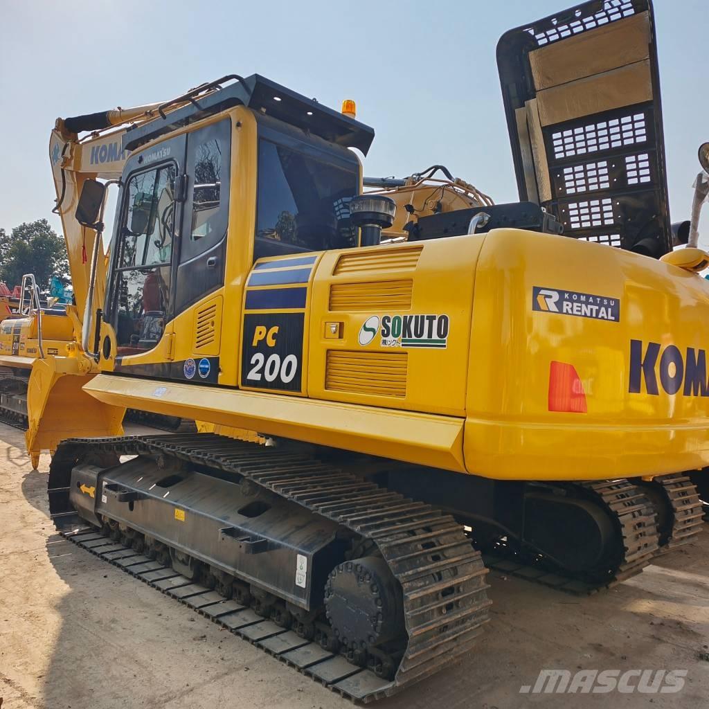 Komatsu PC 200-7 Crawler excavators