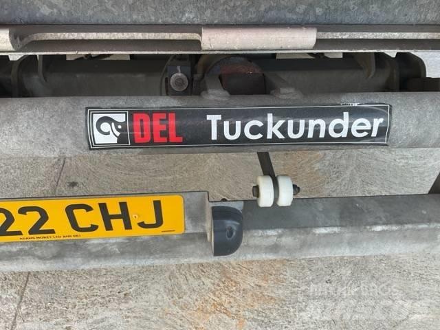 DAF LF180 Curtainsider trucks