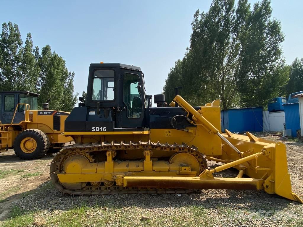 Shantui SD 16 Crawler dozers