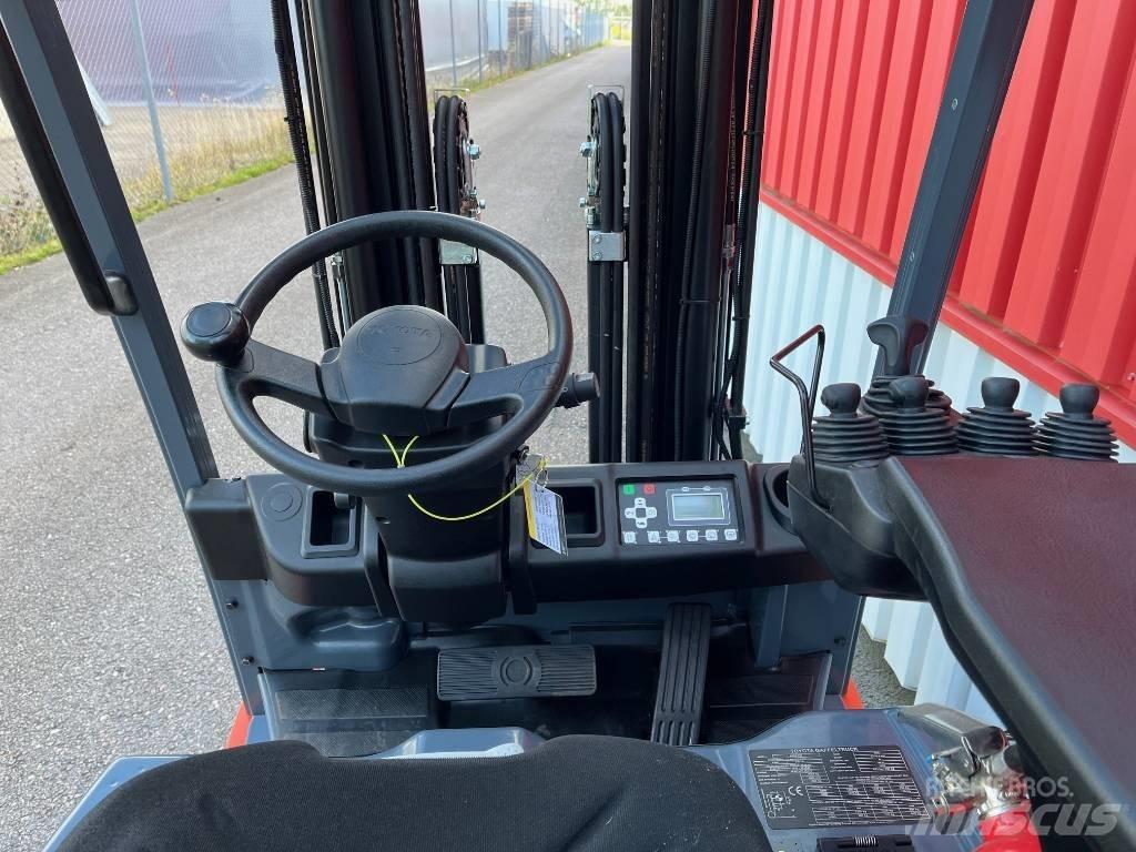 Toyota 8 FB E 15 Electric forklift trucks