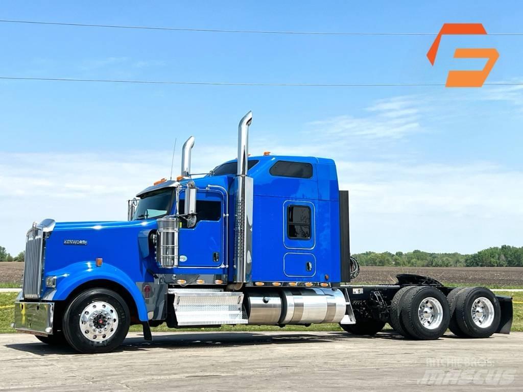 Kenworth W 900 Tractor Units
