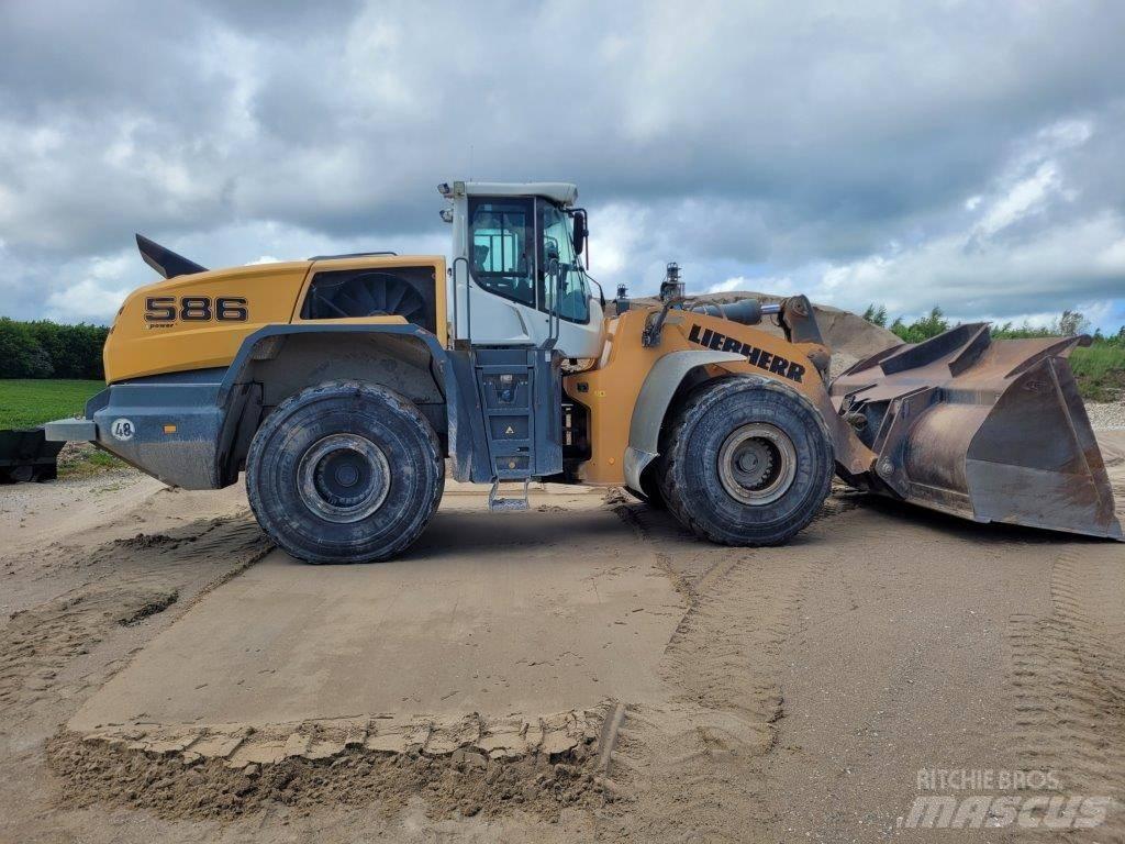 Liebherr L 586 Wheel loaders