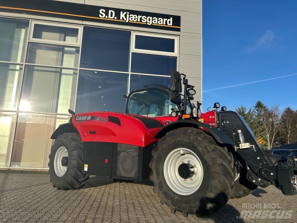 Case IH 742 Telescopic handlers