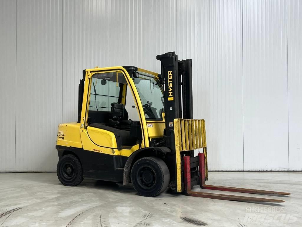 Hyster H4.0FT6 Diesel trucks