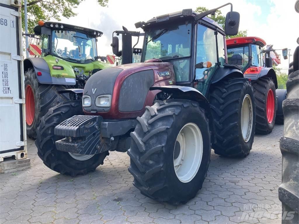Valtra A93 Hi Tech Tractors