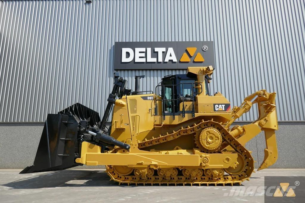CAT D9T Crawler dozers