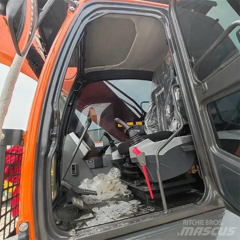 Doosan DX 300 LC Mini excavators < 7t (Mini diggers)