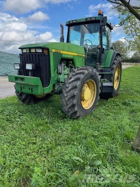 John Deere 8200 Tractors