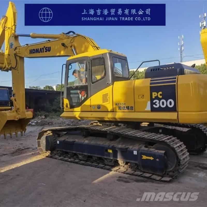 Komatsu PC 300 Crawler excavators
