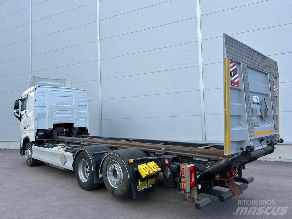 Volvo FH Cable lift demountable trucks