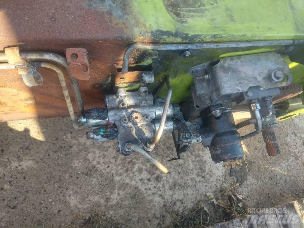 CLAAS Lexion 670 Combine harvester accessories