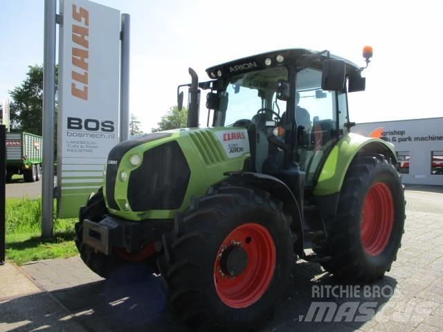 CLAAS Arion 520 Tractors